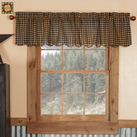 Black Check Scalloped Valance 16"x72"